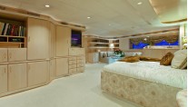 Yacht ISLANDER -  Master Cabin View 2